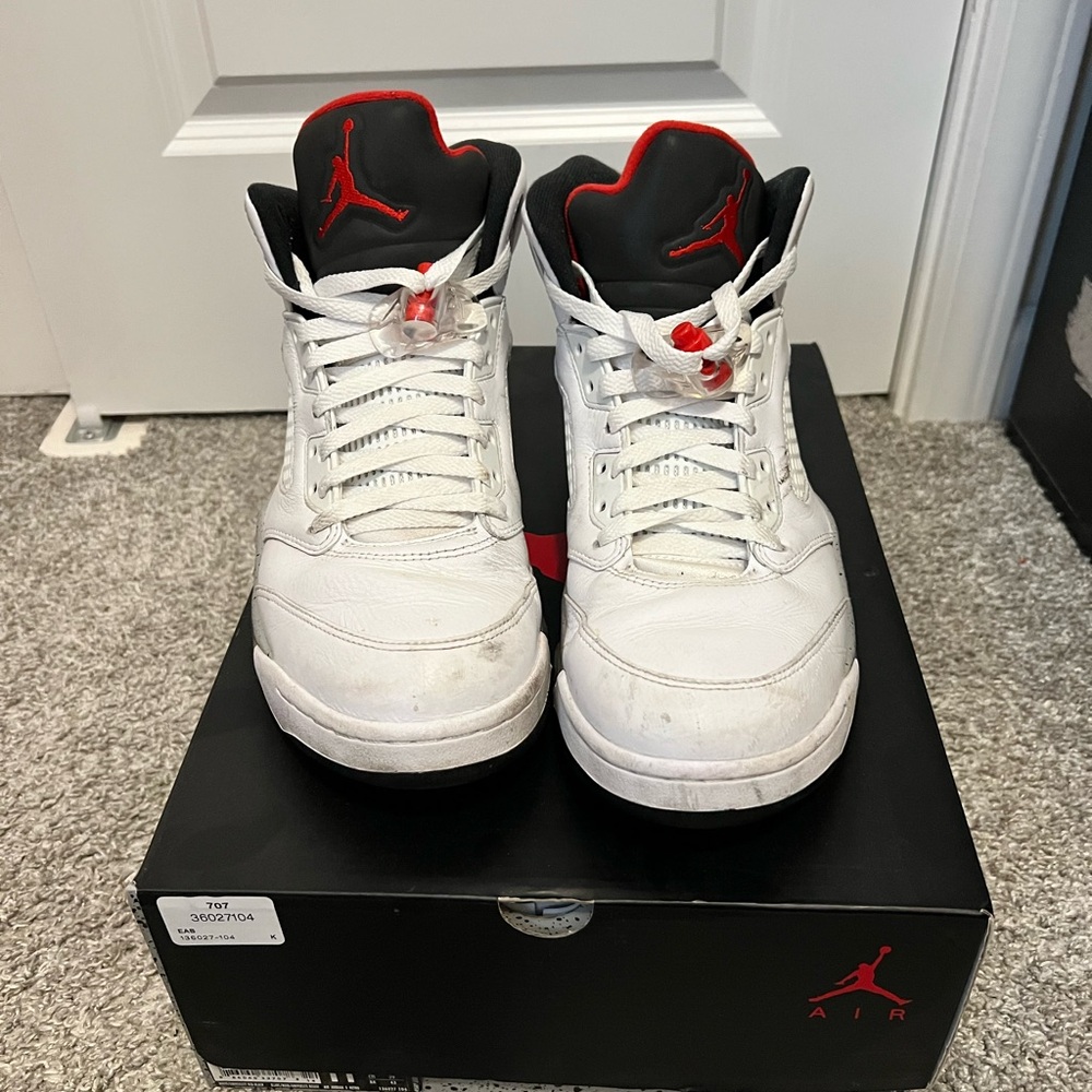Nike Air Jordan 5’s for sale size 11!!!